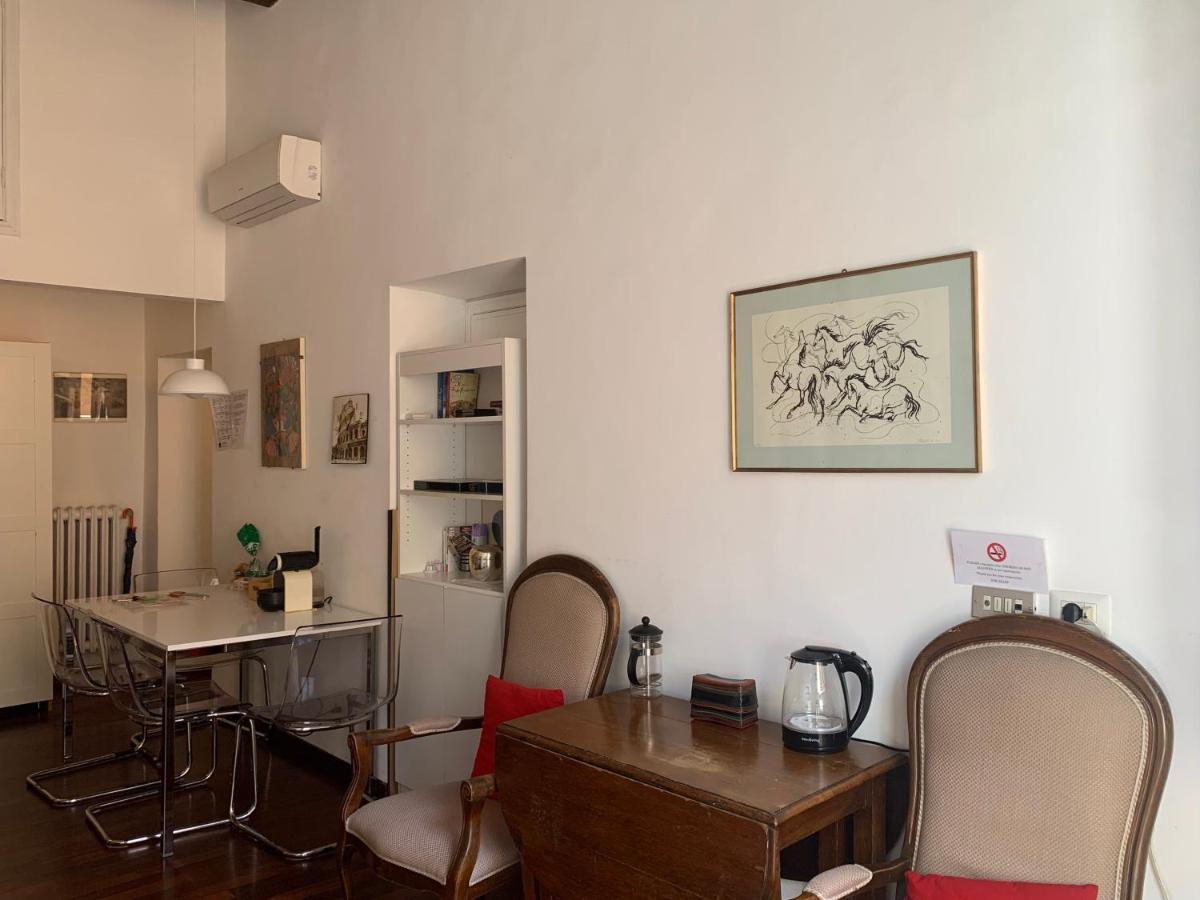 Eagle Rooms Рим Экстерьер фото